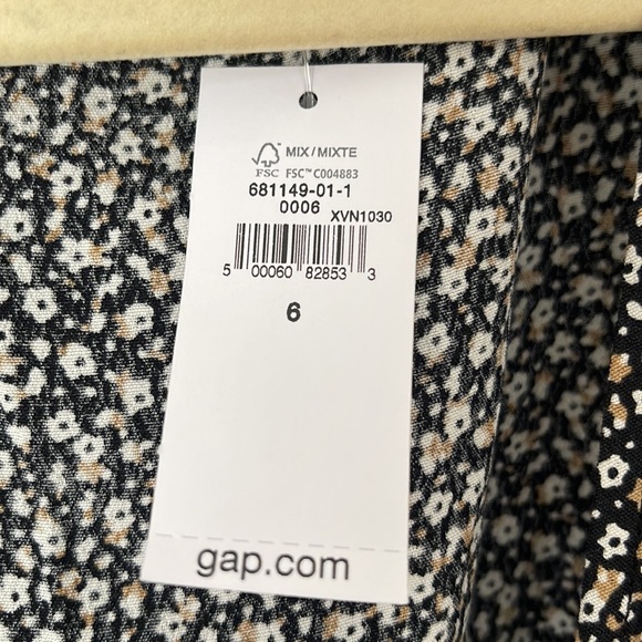 NWT floral Gap dress - Picture 9 of 9